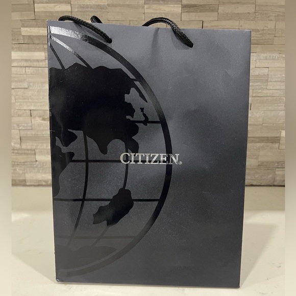 Citizen CZ Smart Hybrid - Picture 4 of 11